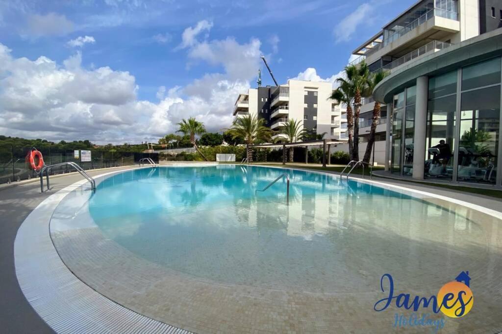 Green Hills Luxury Apartment With Comm Pool Аликанте Екстериор снимка