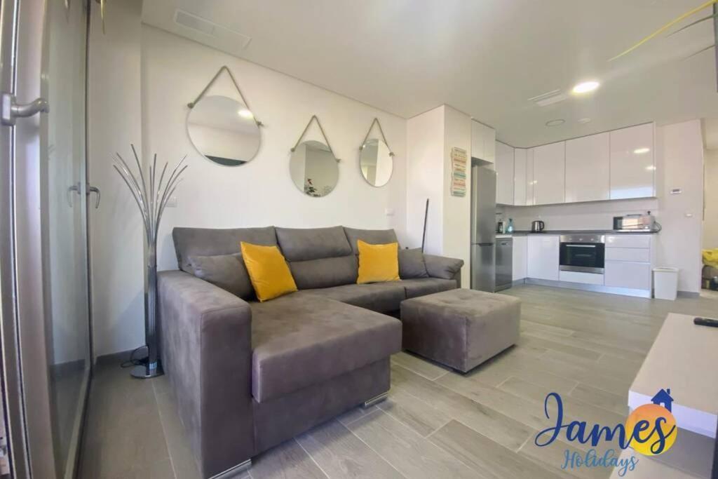 Green Hills Luxury Apartment With Comm Pool Аликанте Екстериор снимка
